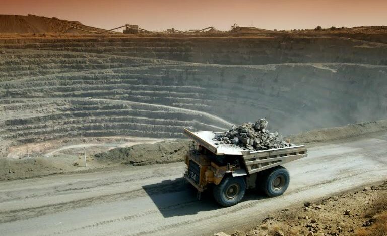 Spotlight on foundation failure in rock slopes