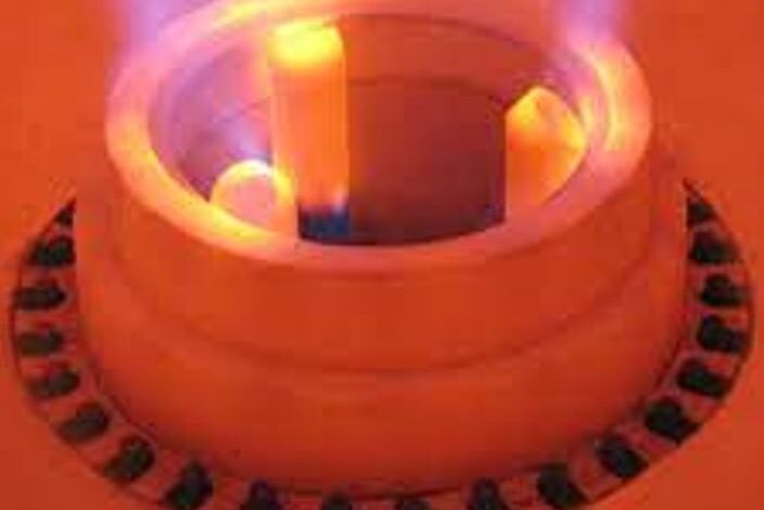 Low NOx emission burner technology