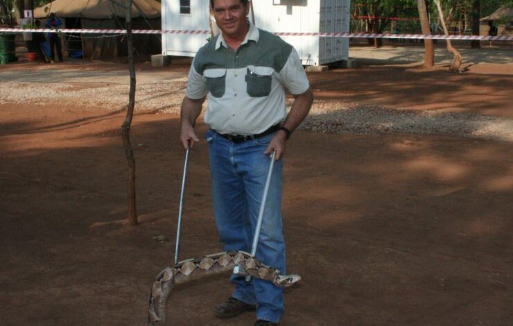 Turnkey snake awareness for exploration & mining projects