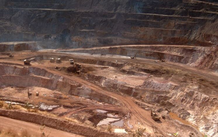 Mali to review and renegotiate mining contracts