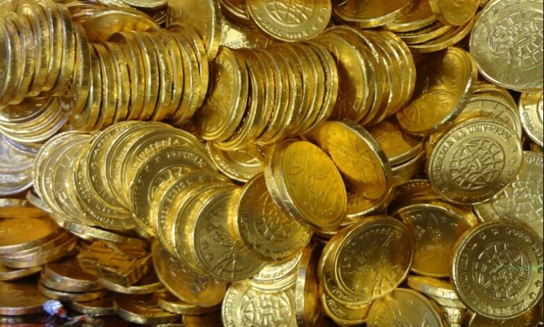 Zimbabwe will issue gold-backed digital tokens from May