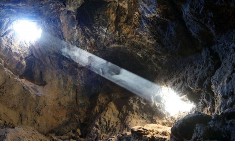 Kenya lifts ban on artisanal mining