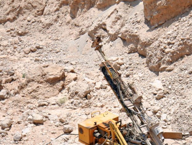 Giyani Metals kicks off infill drilling at K.Hill manganese project