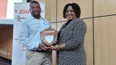 Best technical presentation at Zimbabwe rock engineering symposium goes to SRK