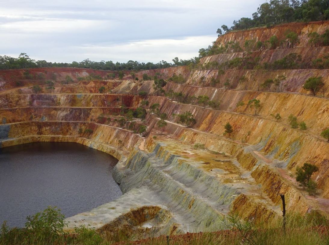 Senegal bans gold mining to protect Falémé river