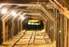 Egypt, IRH hold talks on mining, energy