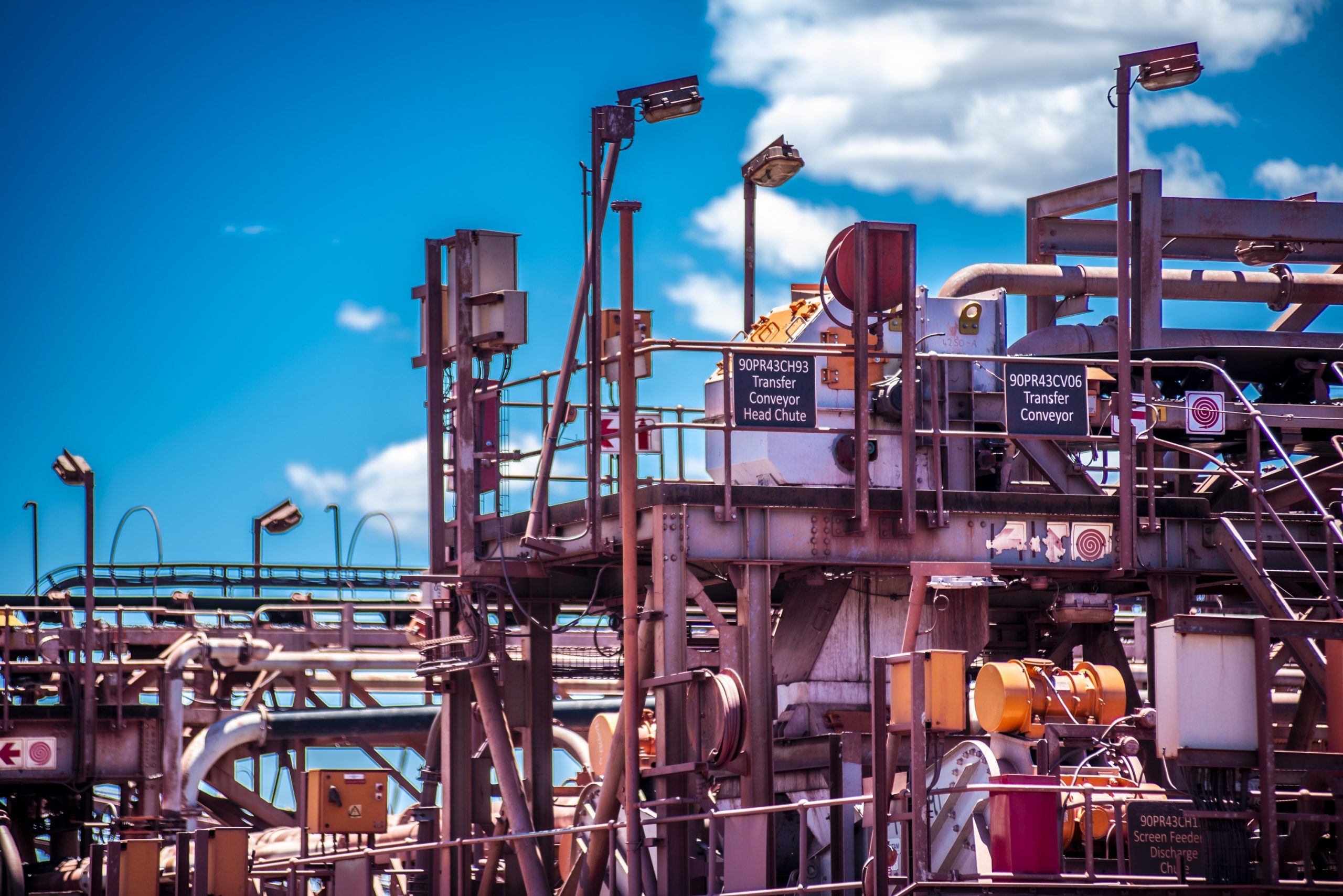 Mining Queuing Less Evolving Transfer Points: Driving Mining Efficiency and Sustainability ...